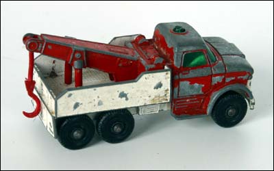 Model image r