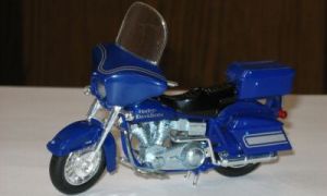 Matchbox Harley-Davidson Motorcycle (Electraglide) - No.K-83-